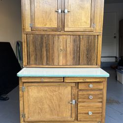 **RARE** Antique 2 Piece Solid Oak Hoosier Hutch Cabinet -Circa 1920s-✨Excellent Condition✨