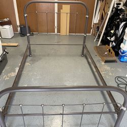 Metal Full Bed 