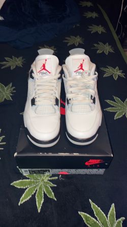 Jordan 4s