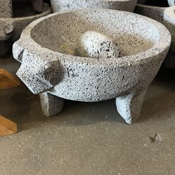 12 Inch Molcajete. 12 Inch Mortar With Pestle. Black Volcanic Stone.