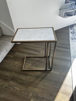 Side Table / Dinner Stand