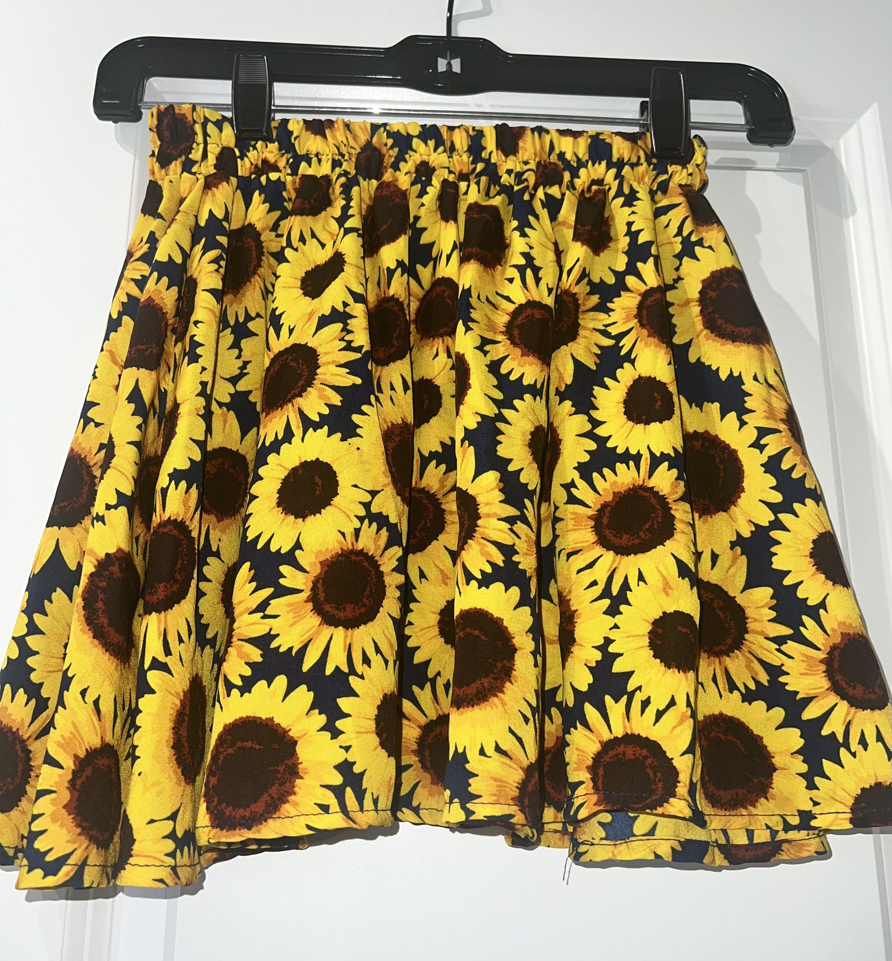 Sunflower skirt / halter top