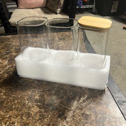 Set If 3 Glass Containers With Bamboo Lids