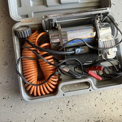 Central Pneumatic 12v Air Compressor 