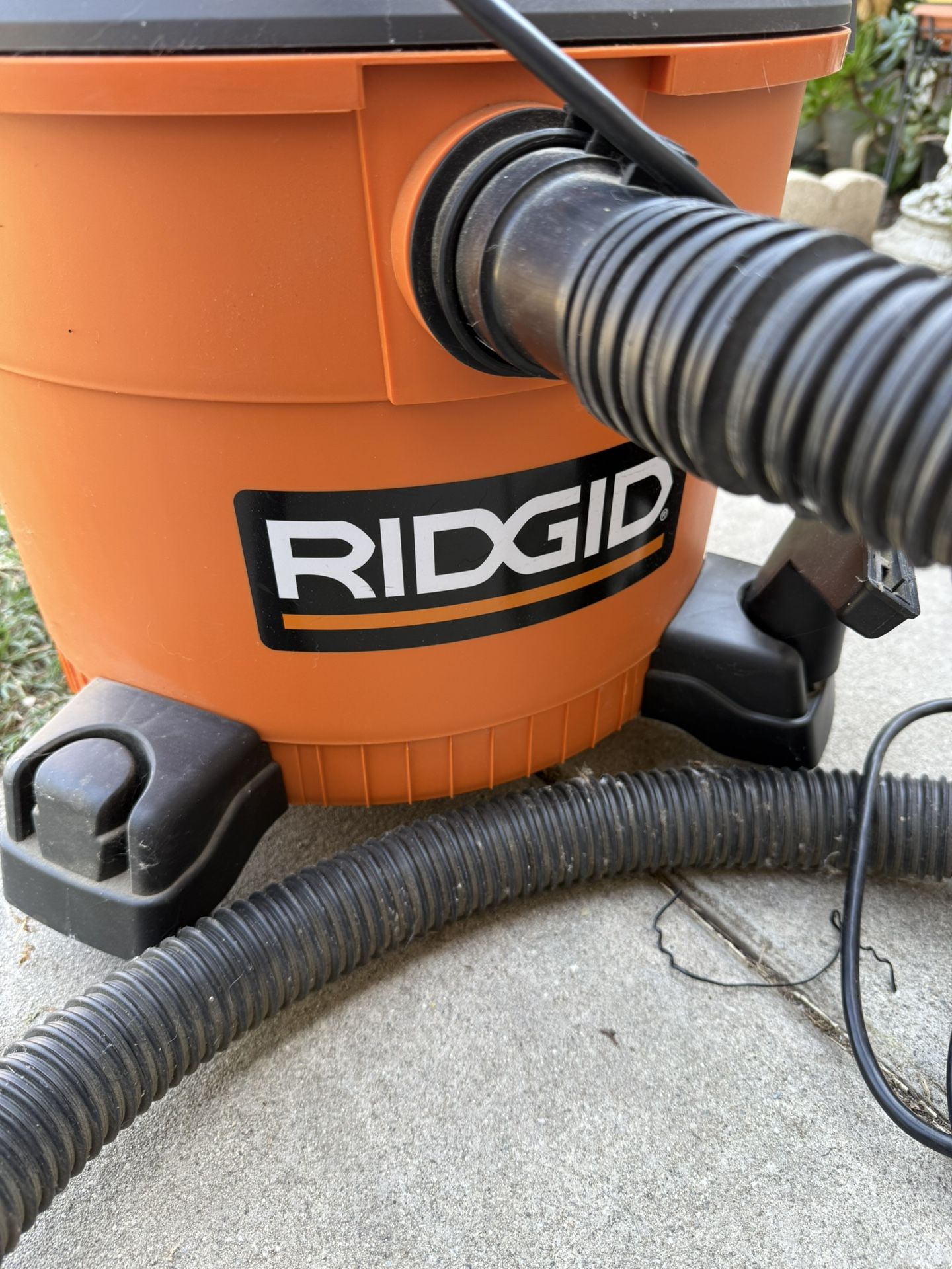RIDGID Vacuum