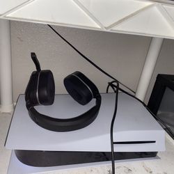 Ps5 Disc Version 1tb 1 Controller And Head Set Wireless 320obo