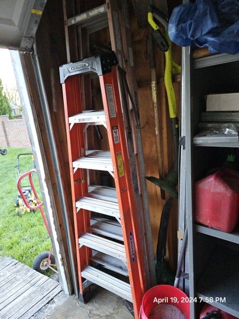 Fiberglass Ladder