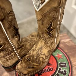 Cowboy Boots - Laredo Spellbound