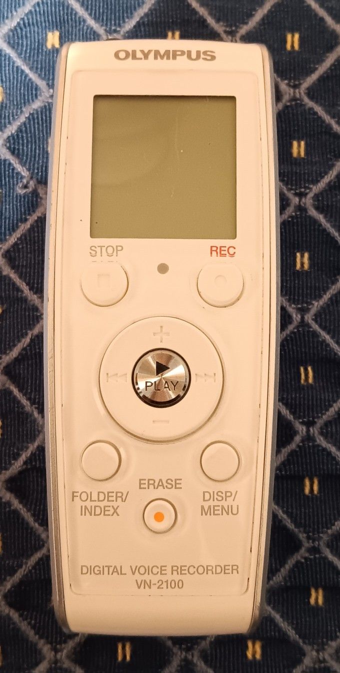 Olympus VN-2100 Digital Voice Recorder White - TESTED WORKING