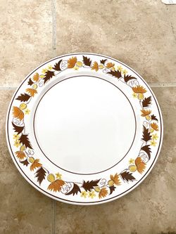 VINTAGE MIKASA SERVING PLATE