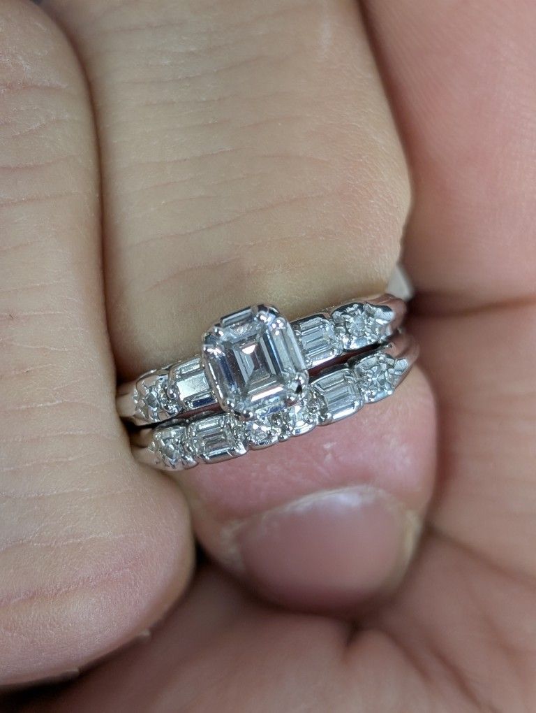 WG & Diamond Wedding/Engagement Ring Set
