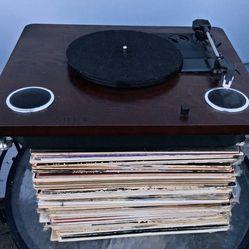 Record player [Ion Forever] + 55 Collectable vintage  records