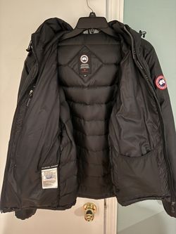 Authentic . Size M. Black.