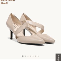 Life Stride Suki Pump