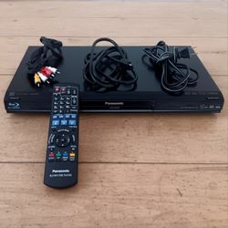 Panasonic Blu-Ray Player with Remote 