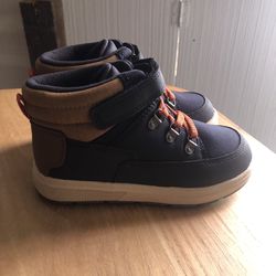 TODDLER SNEAKER BOOTS