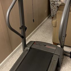 It’s Very Nice Treadmill Machines Barley Used 