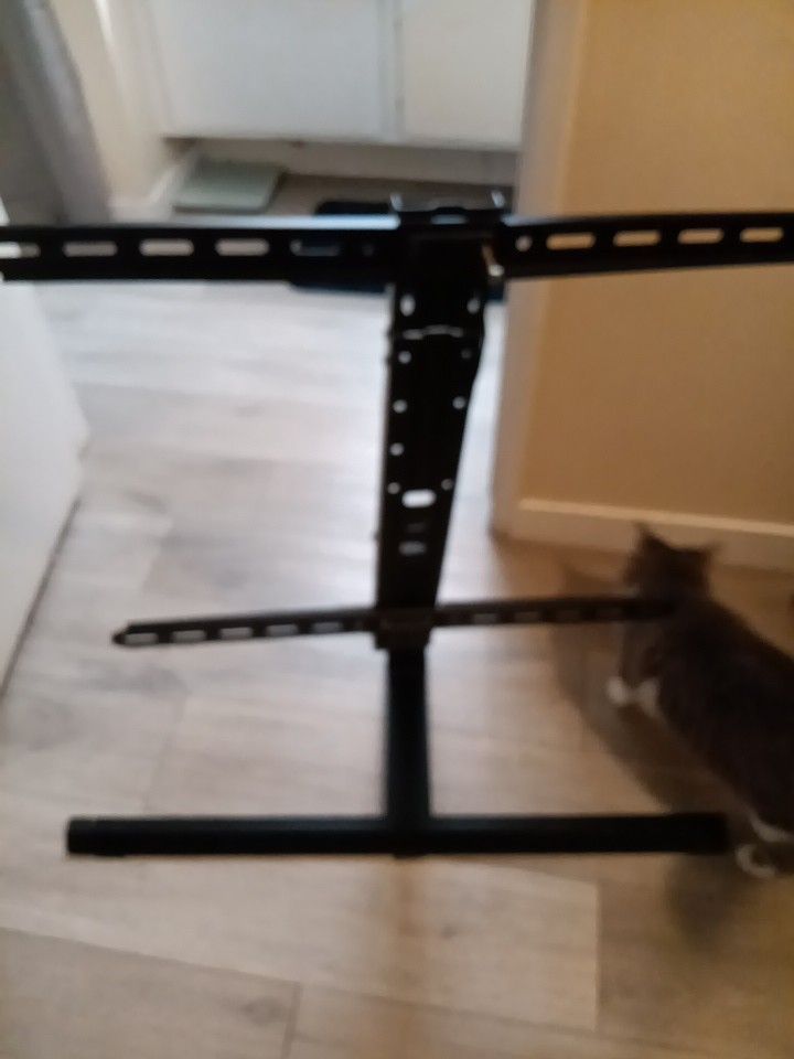 Stand Up Swivel TV Stand Able To Hold Up To A 55 Inch