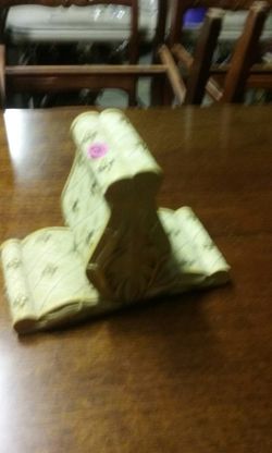 Book ends