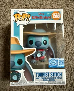 Funko Pop Tourist Stitch
