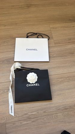 Chanel shopping bag