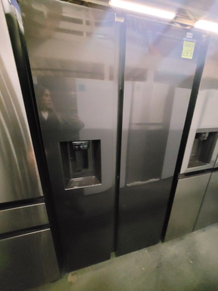 Refrigerator Lg