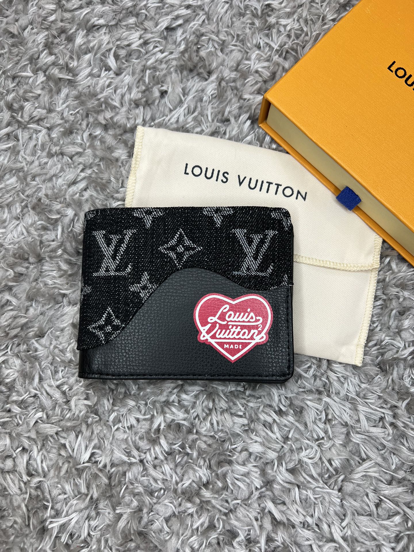 LV wallet 
