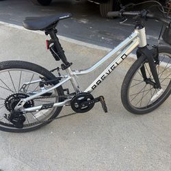 Lightly used, garage-kept Prevelo Alpha 3 kids bike silver