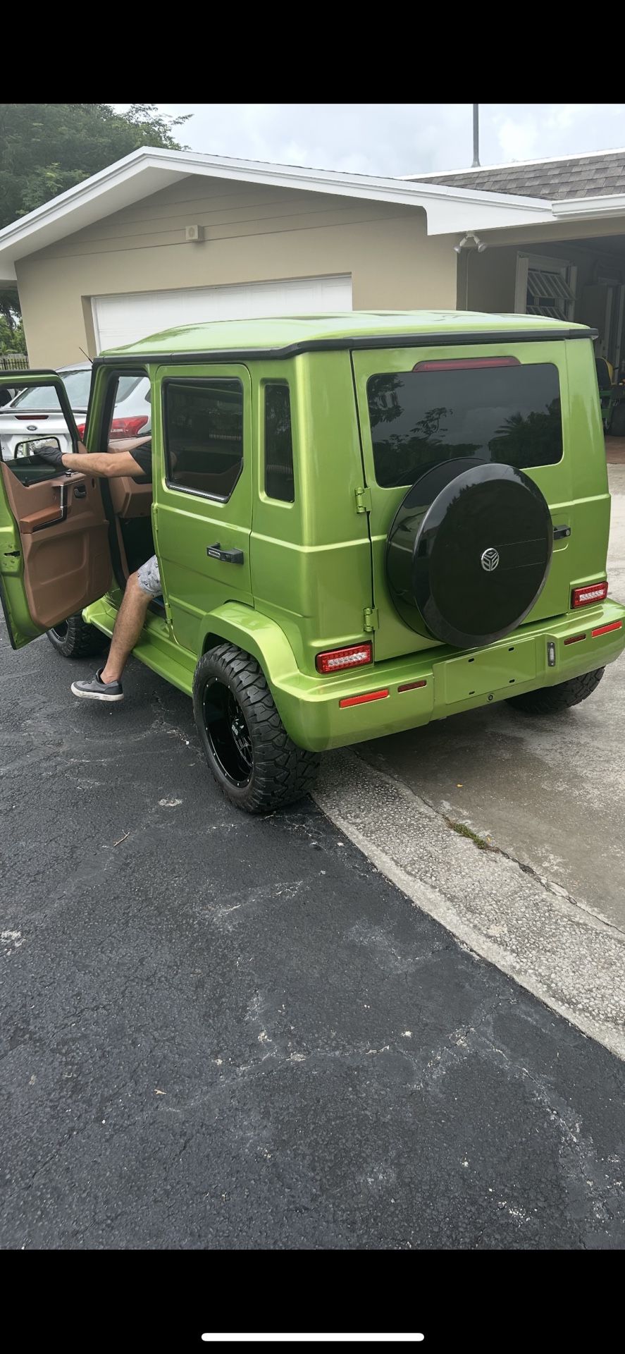 Mercedes G Wagon golf cart