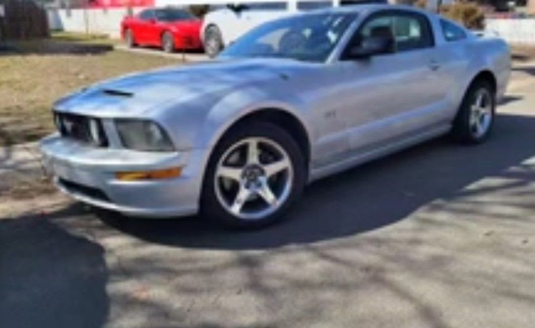 2005 Ford Mustang