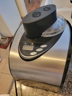 Ice Cream Maker
