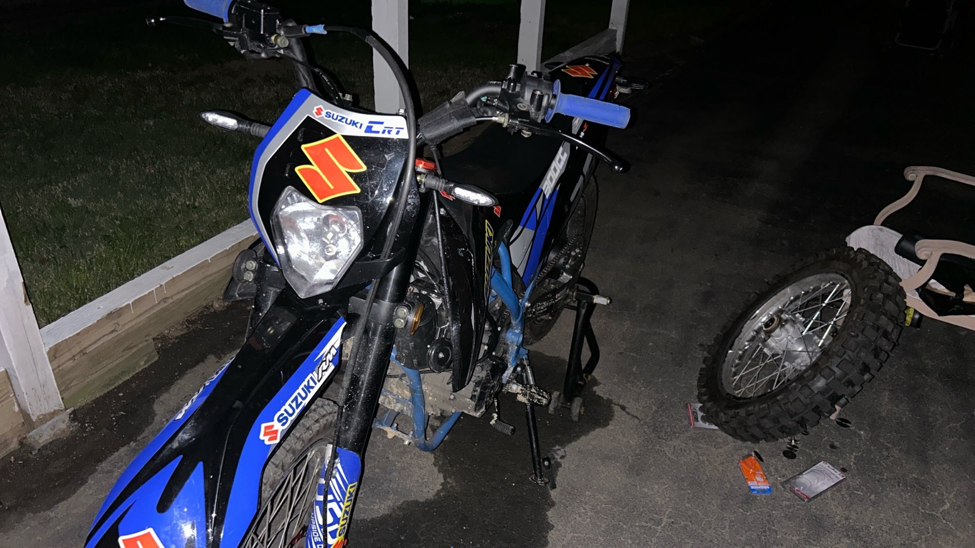 2025 Custom 300cc Chinese dirt bike with many Japanese after market parts and oem Suzuki parts 2014 suzi RM-Z 250 Suzi Blue 300ss