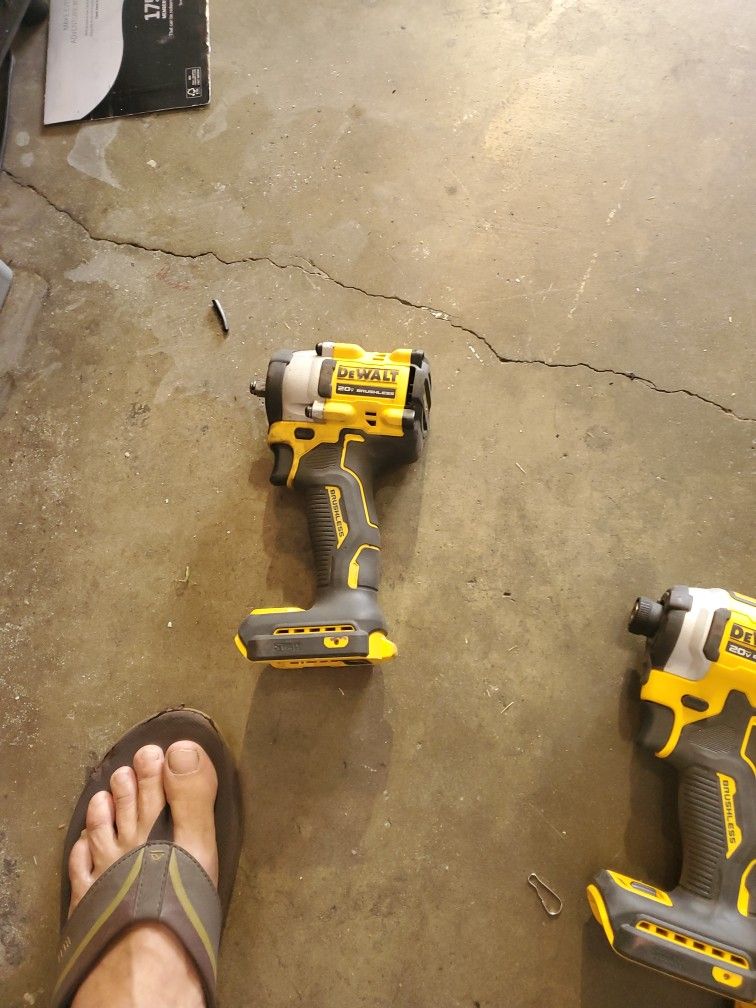Dewalt 3/8 Imaact Driver
