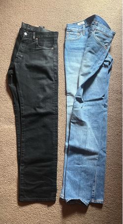 Black & Light Wash Levi Jeans