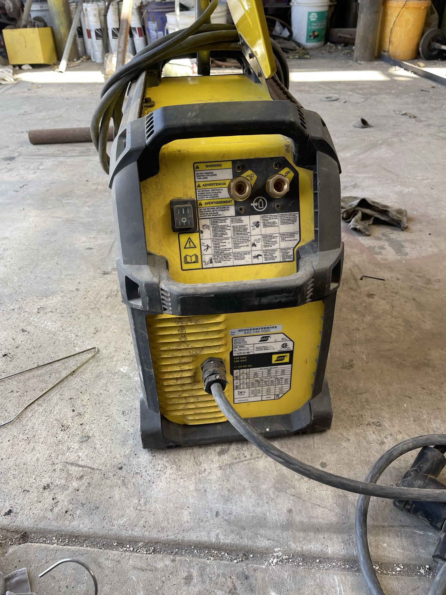 Esab 235ic Mig Welder for Sale in Modesto, CA OfferUp