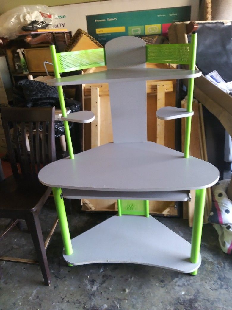 Computer Desk