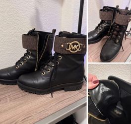 Michael Khors boots
