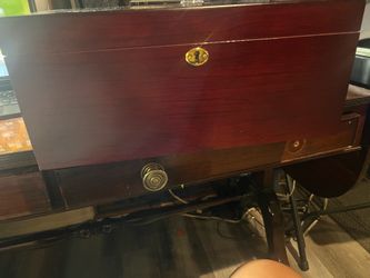 Very nice humidor