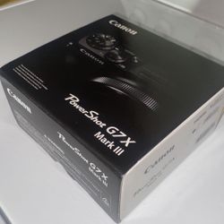 Canon G7X Mark III