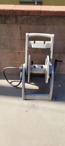 Suncast 175 Ft Hose Reel Mobile Cart w/ Wheels & Crank Garden Hose Holder