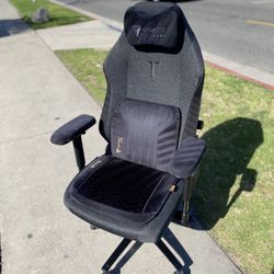 2025 Secretlab Titan Evo Softweave Gaming / Office Chair 