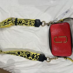 Brand New Limited Graffiti Edition Marc Jacob’s 