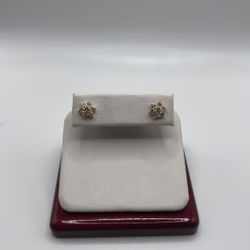 14k Gold 2/3 Ctwt Diamond Earrings