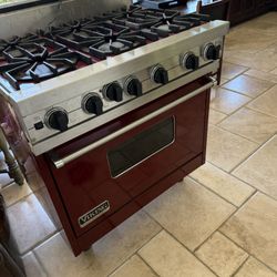 Viking 6 Burner 36 “ Gas Stove With A Free Hood