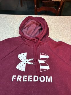 Burgundy UnderArmour freedom hoodie XL