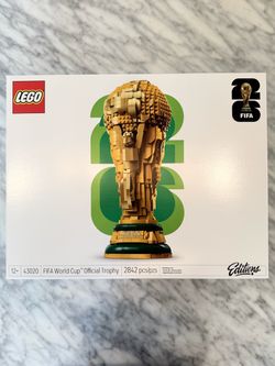 LEGO FIFA World Cup Official Trophy 43020