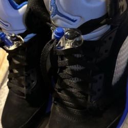 Jordan 5 Razor Blue Size 9 1/2