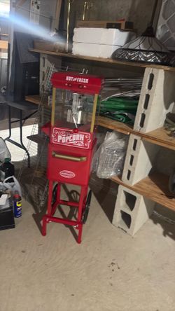 Popcorn machine