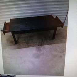 Coffee table with drawers