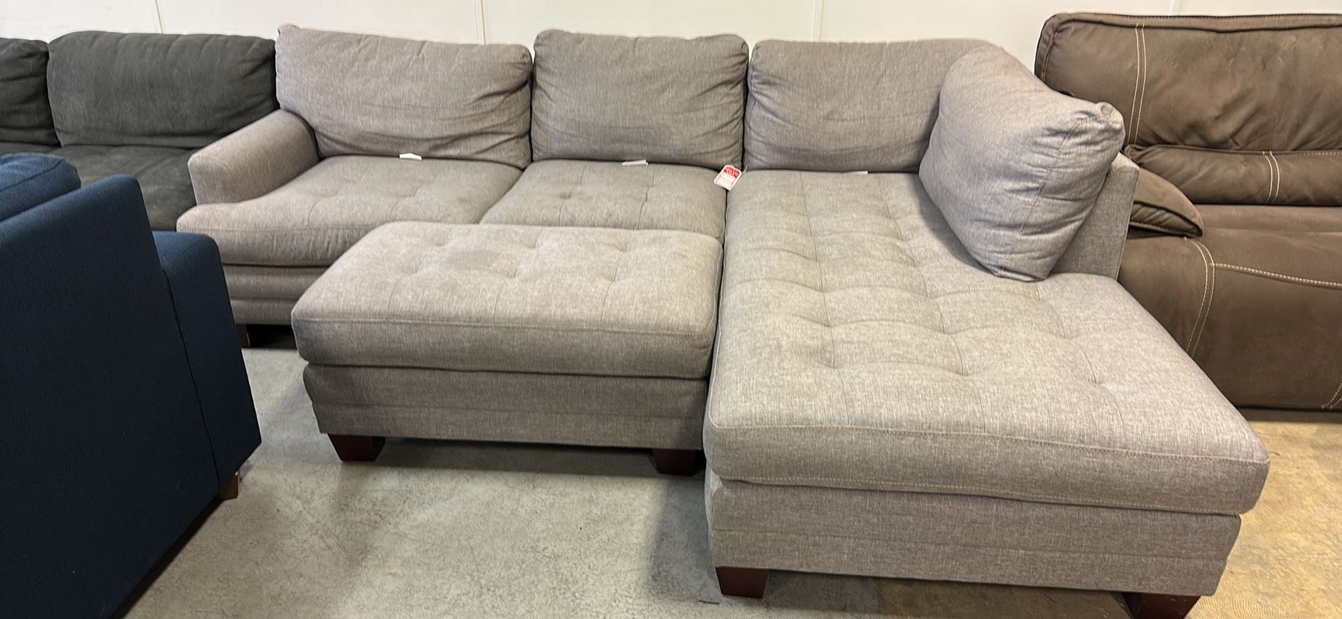 Sectional Sofa With Ottoman 